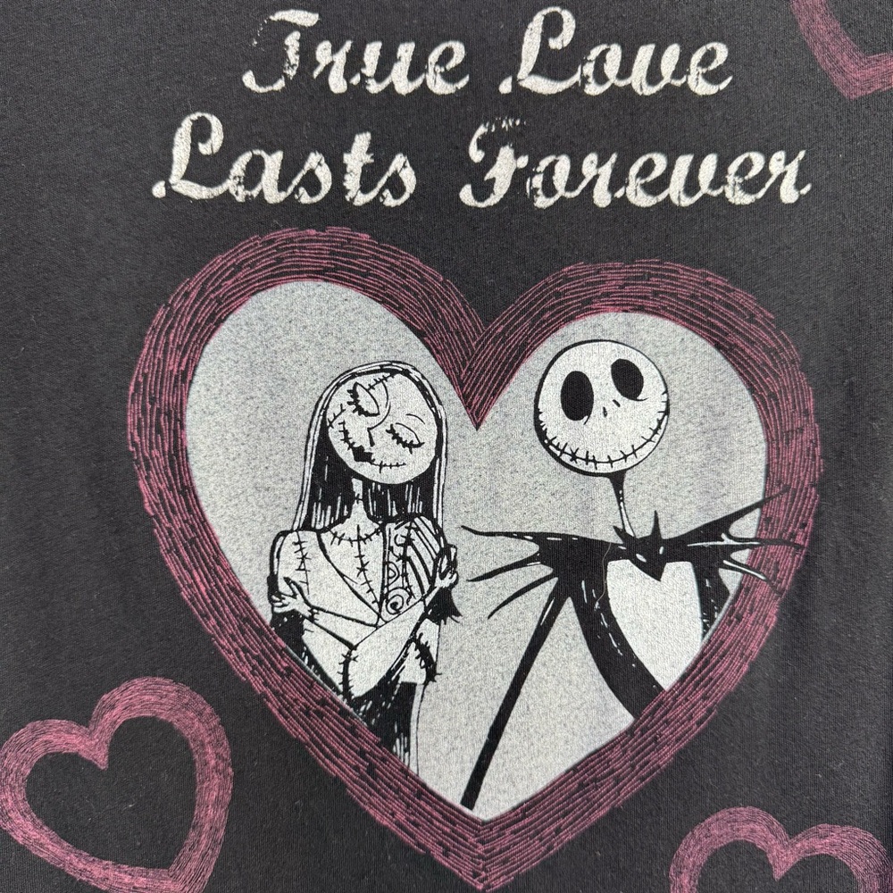 Disney Tim Burton Nightmare Before Christmas True Love Lasts Forever Tee M Goth - Picture 7 of 13